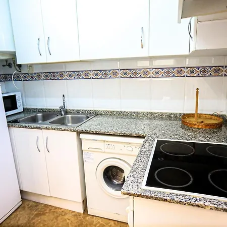 Grekus 5 2-o Only Families Apartment *