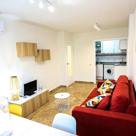 Grekus 5 2-o Only Families Apartment